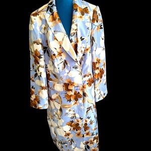 John Meyer collection size 16W
This is a really special occasion piece